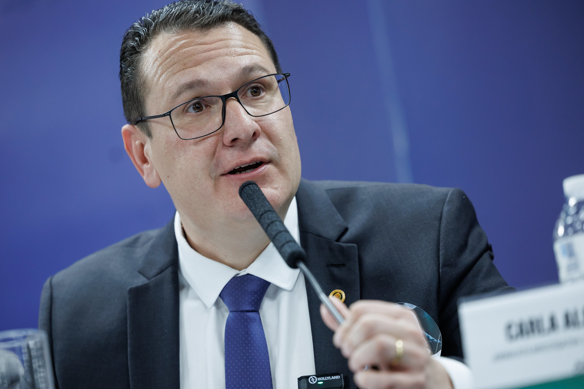 Deputado Rafa Zimbaldi leva Frente Parlamentar de combate a crimes contra crianças a Holambra e região